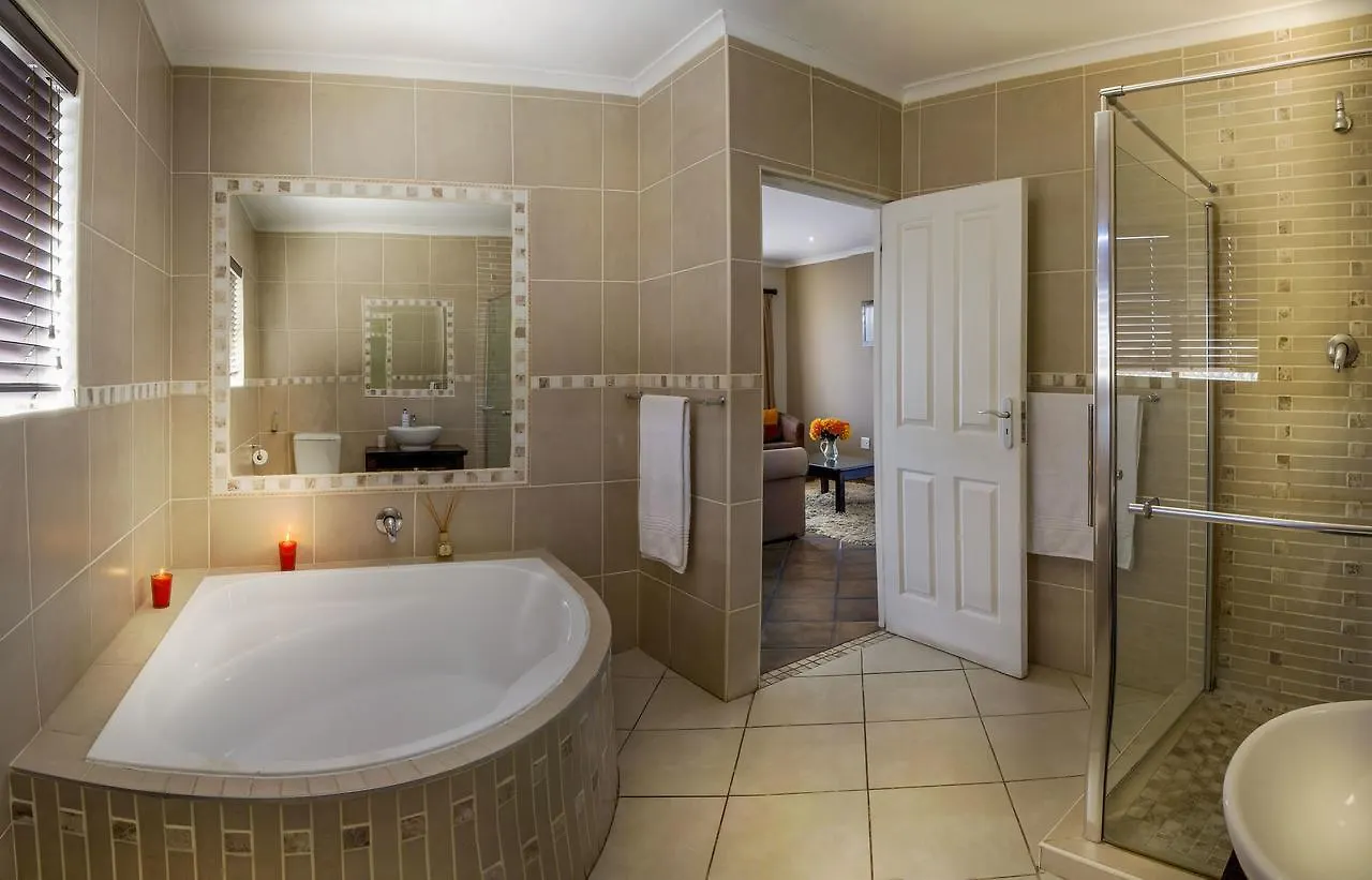 Lalapanzi Guest Lodge Port Elizabeth Gasthof